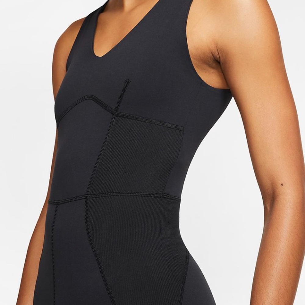 Nike Yoga Luxe One Piece, Small